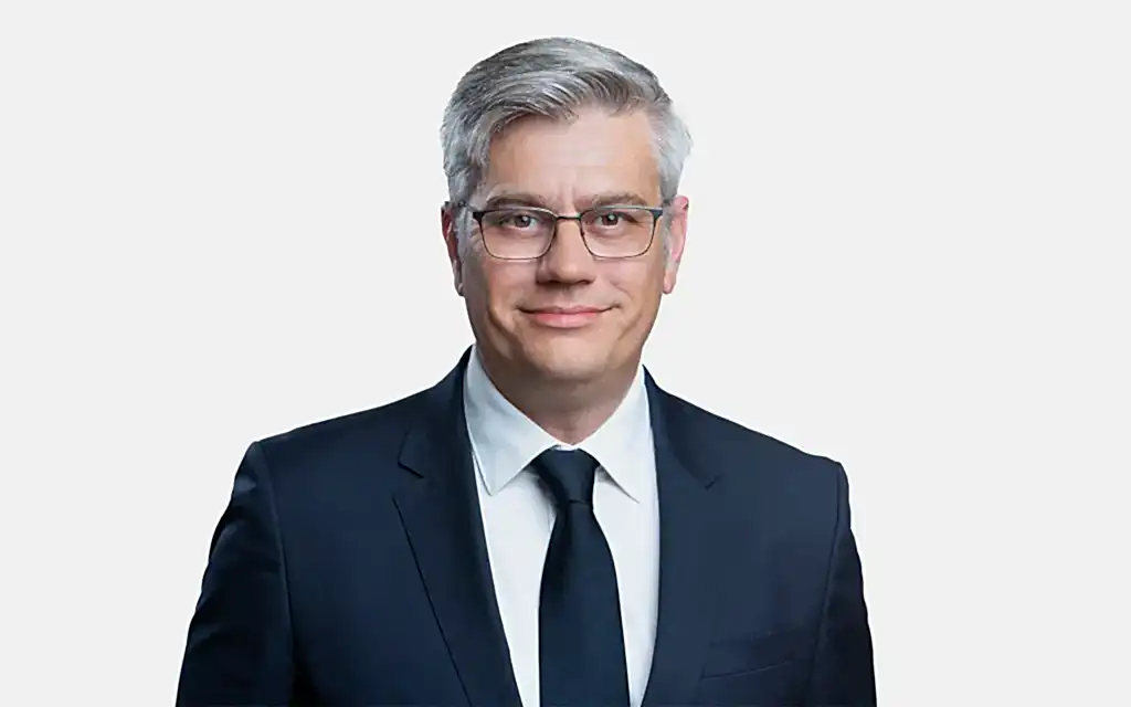 Headshots for Individuals