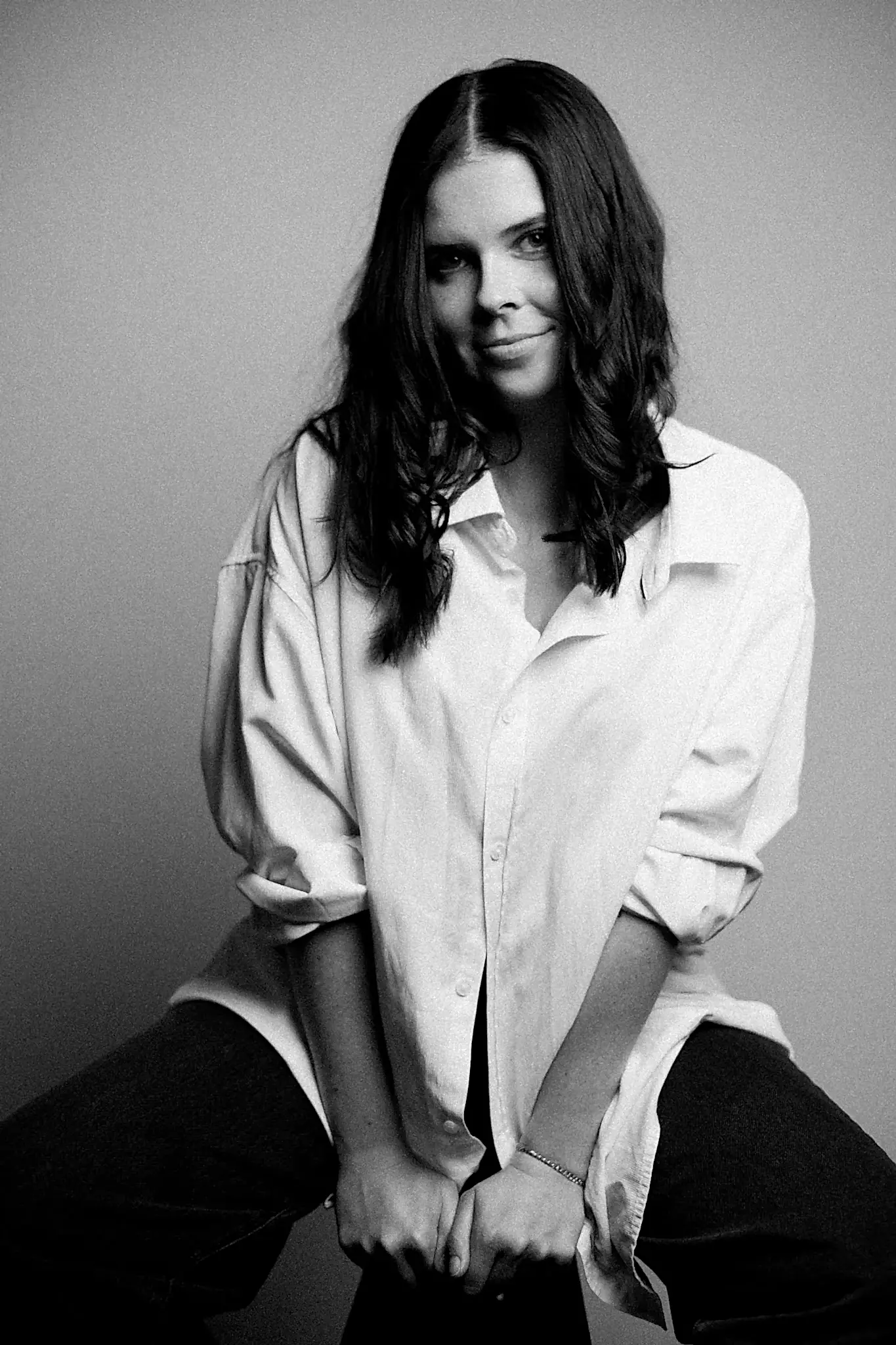 Headshots Adelaide - In Black & White