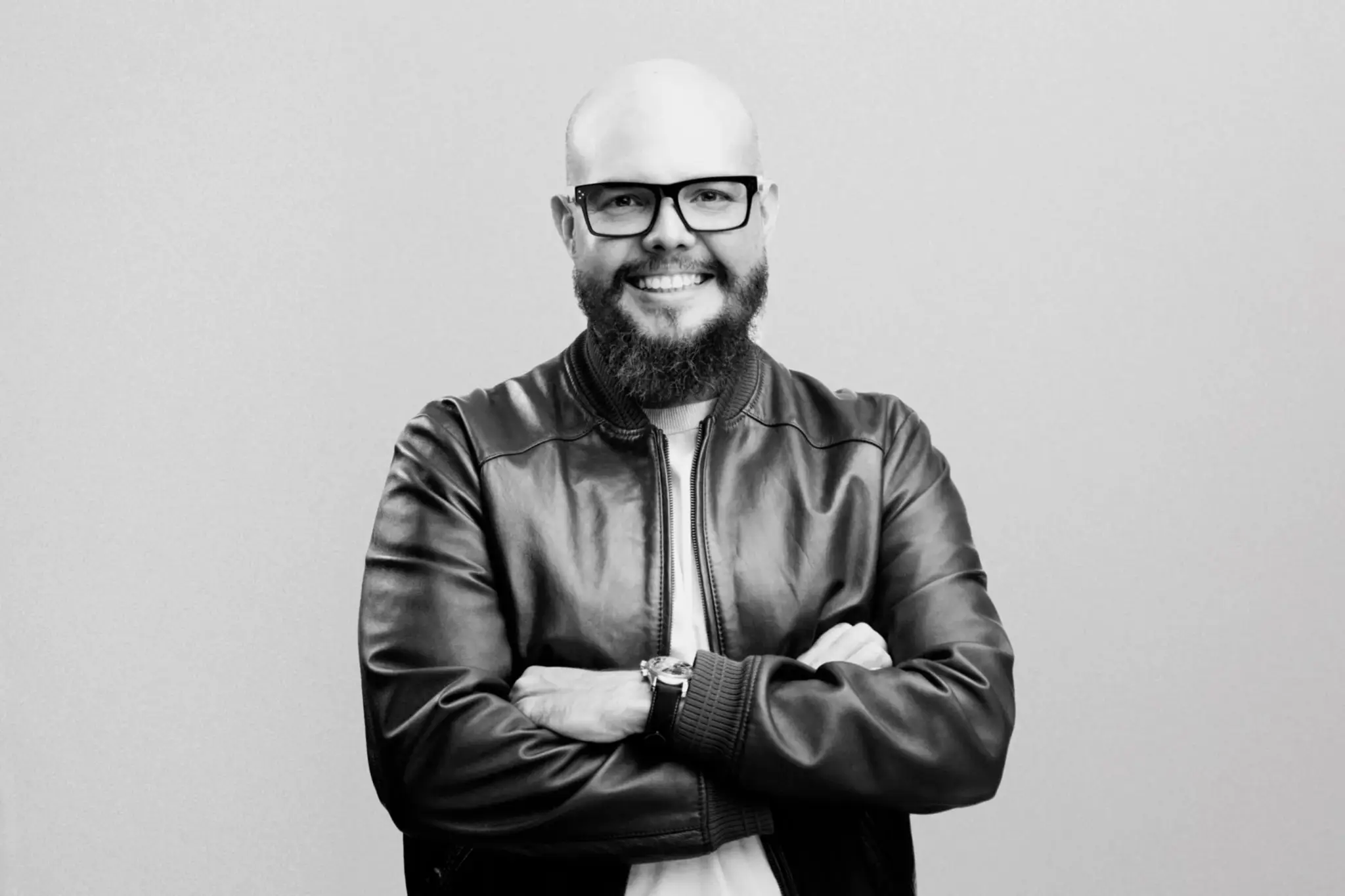Headshots Adelaide - In Black & White